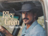 Docs Music Picks Vol. 4: Riley Green, Gavin Adcock und Orville Peck Das Cover von Riley Greens „That‘s Just Me“